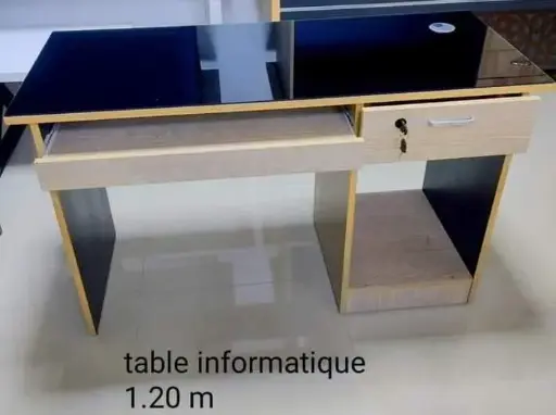 Bureau EG - INFO 120